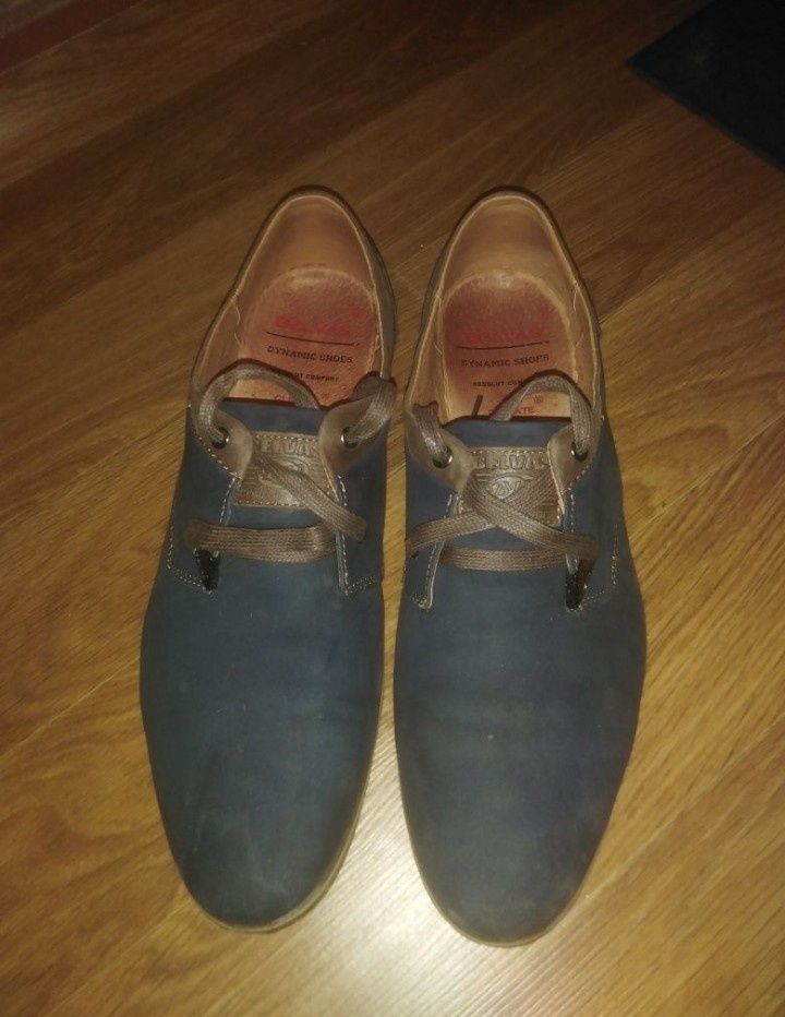 Туфлі,обув,нобук