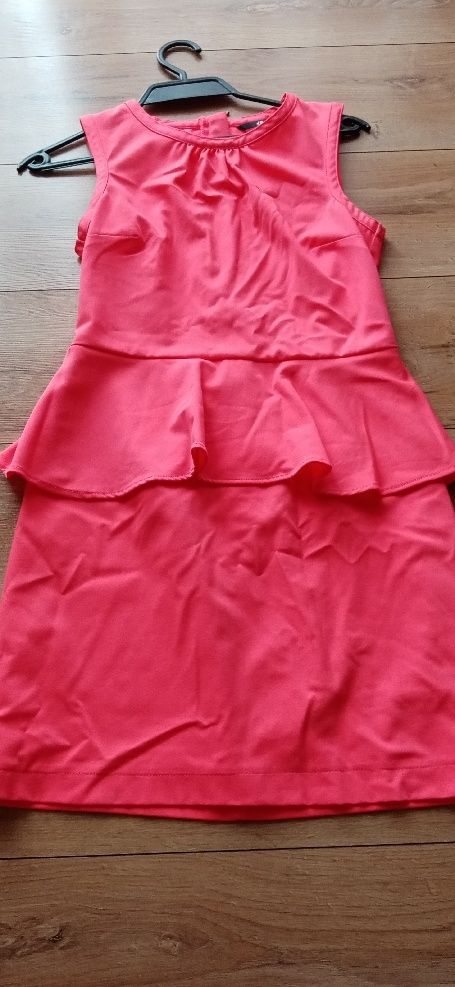 Sukienka H&M 36 S  na rózne okazje ukryje brzuszek