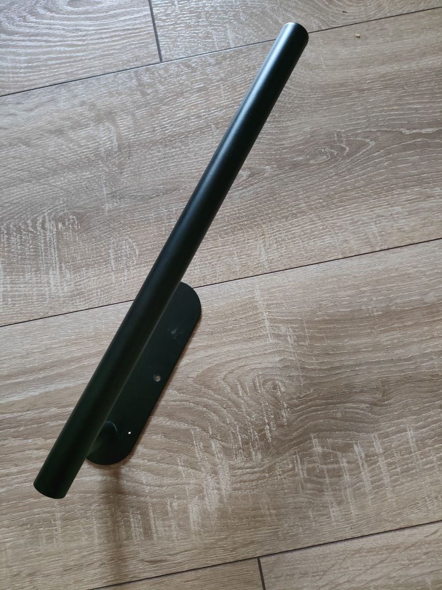 Uchwyt metalowy na ręcznik papierowy