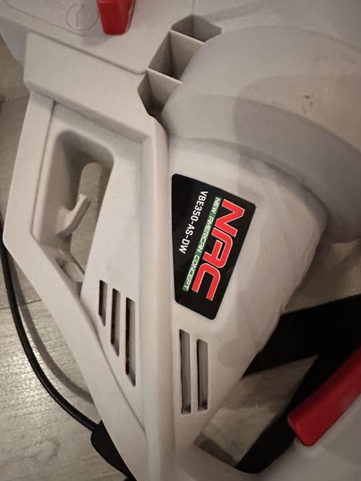 Odkurzacz elektryczny ogrodowy z funkcją dmuchawy NAC