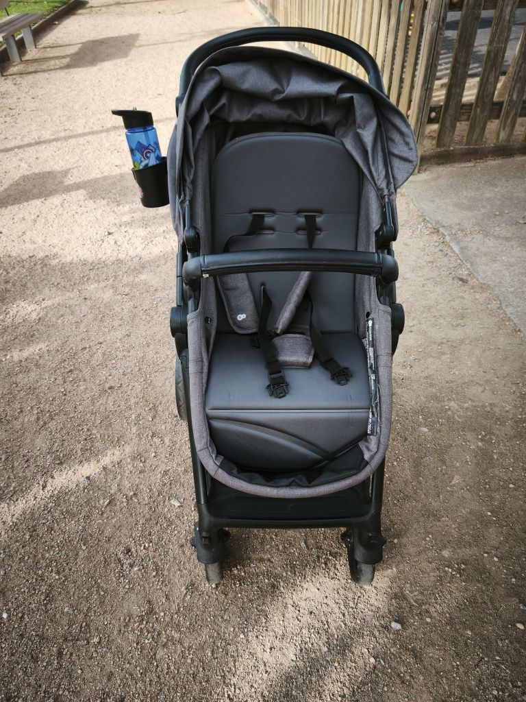 Carrinho bebe kinderkraft 3-1 quase como novo