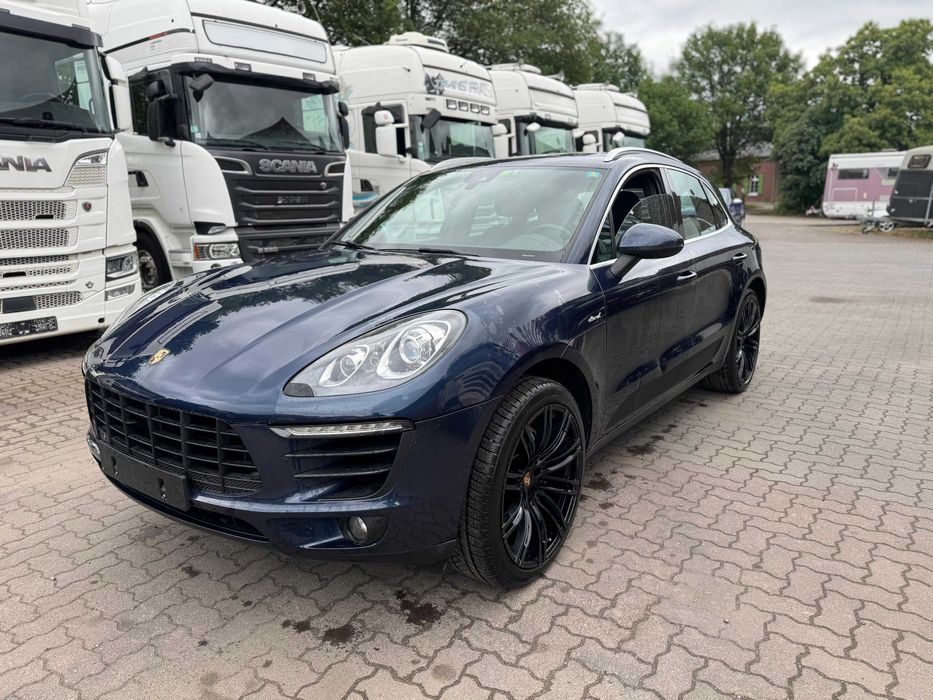 PORSCHE MACAN Full Options