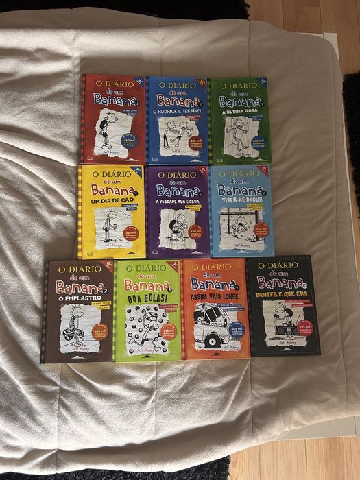 Coleção diário de um banana 1-10 assinana por autor em 2015