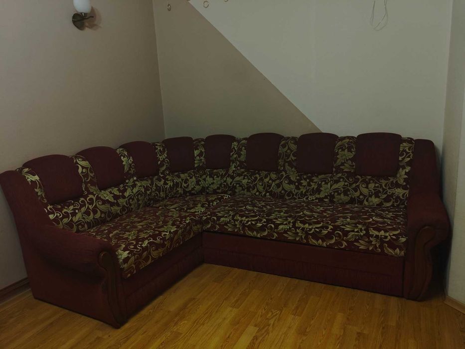 Продам диван кутовий