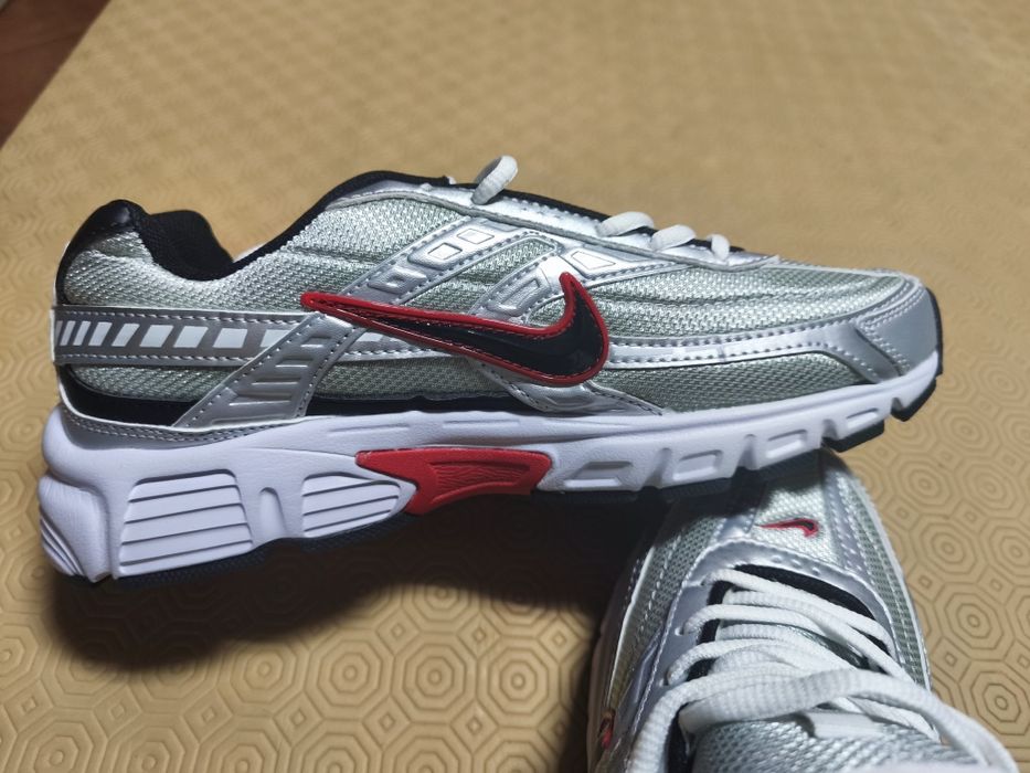 Sapatilhas Nike Initiator Cinza Homem 41