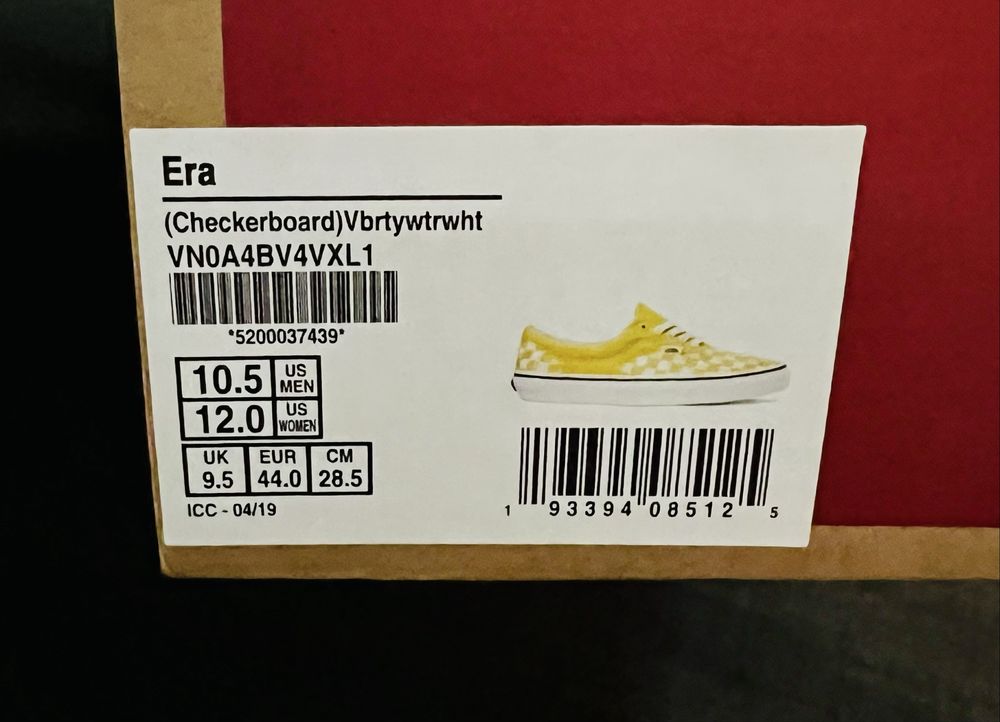 Vans originais numero 44 novos na caixa