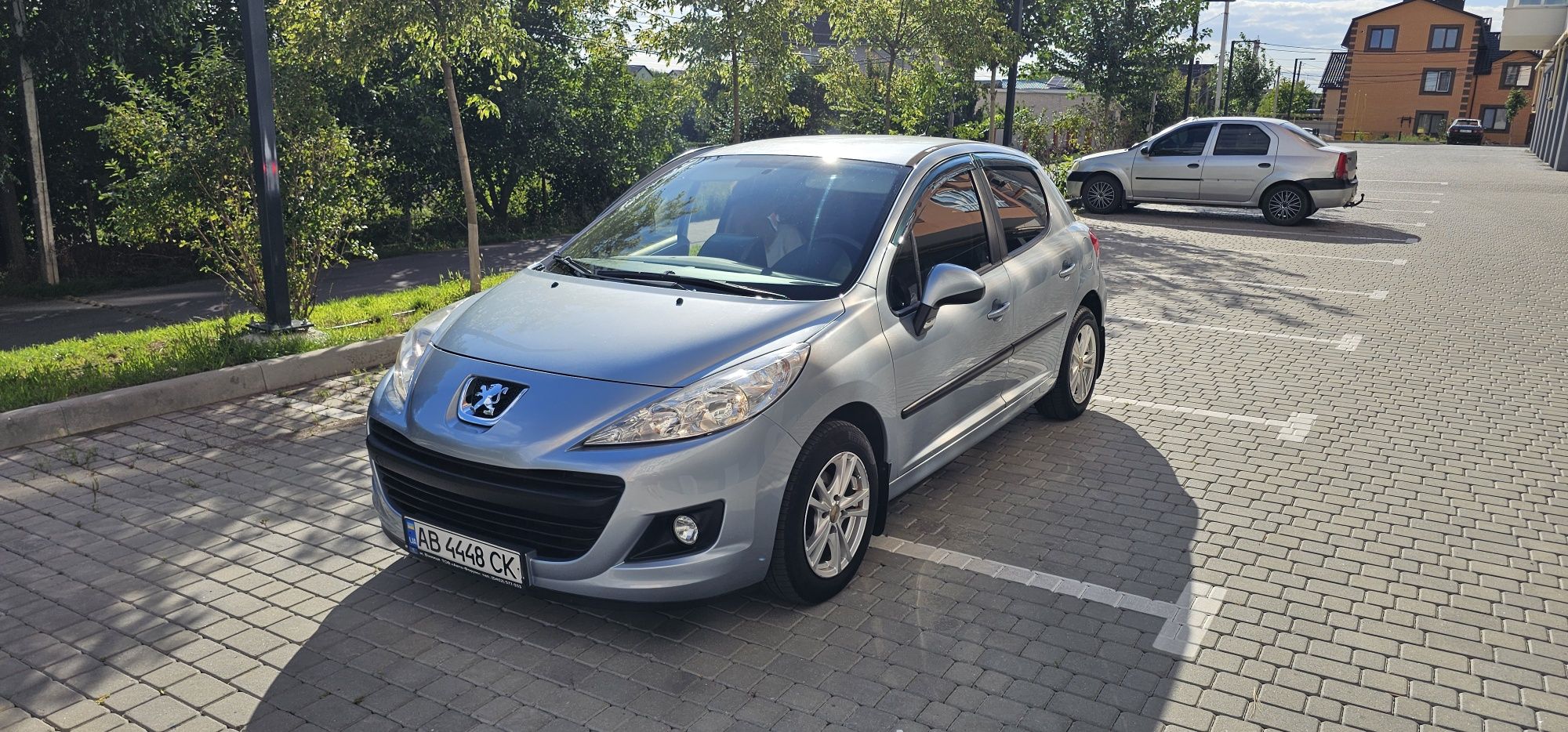 Peugeot 207 - відмінний стан