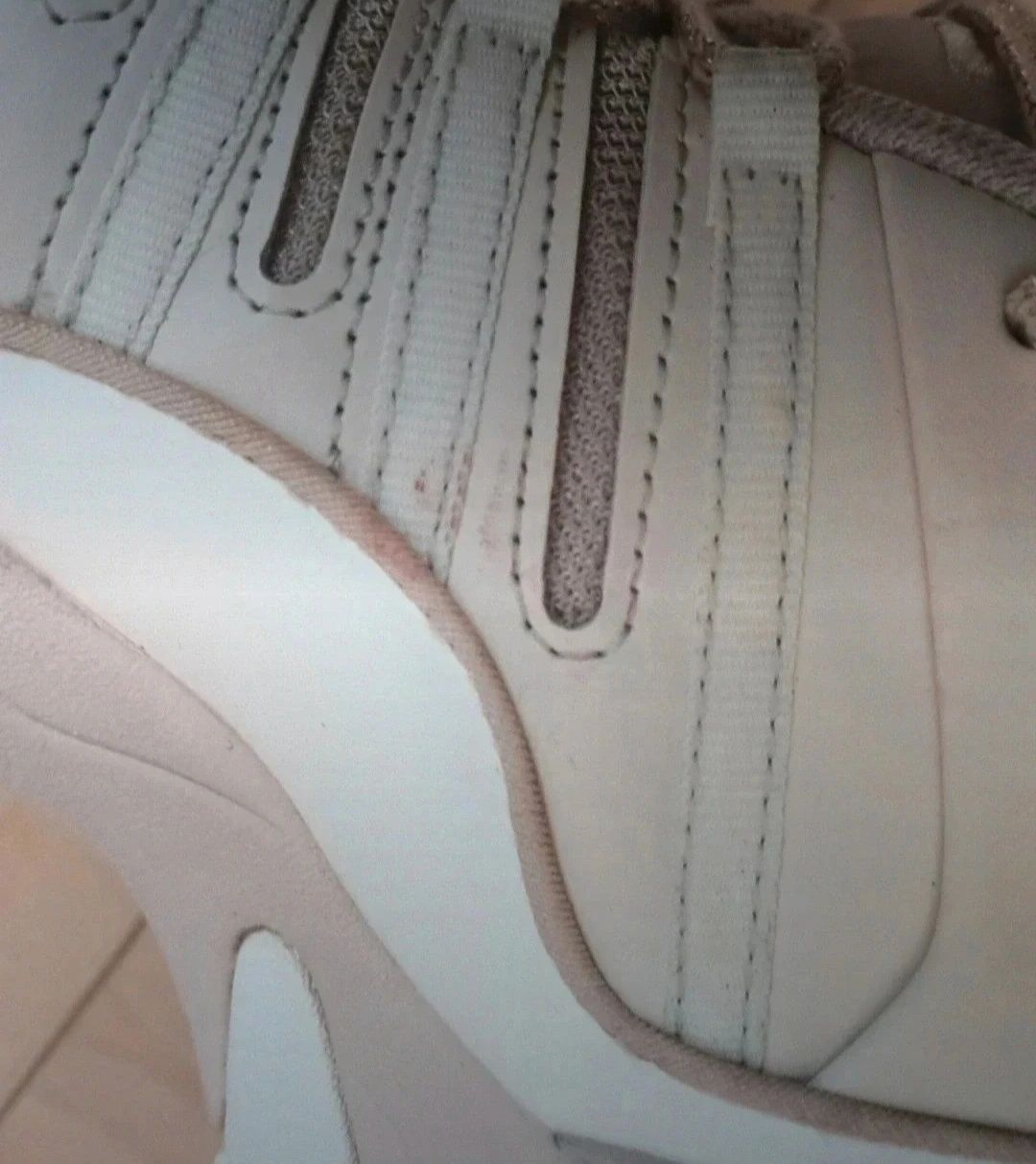 Buty sportowe FILA 37