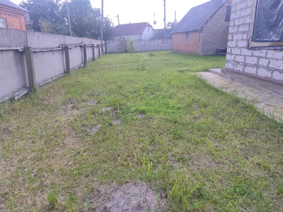 Продам 2 будинка в Іванкові