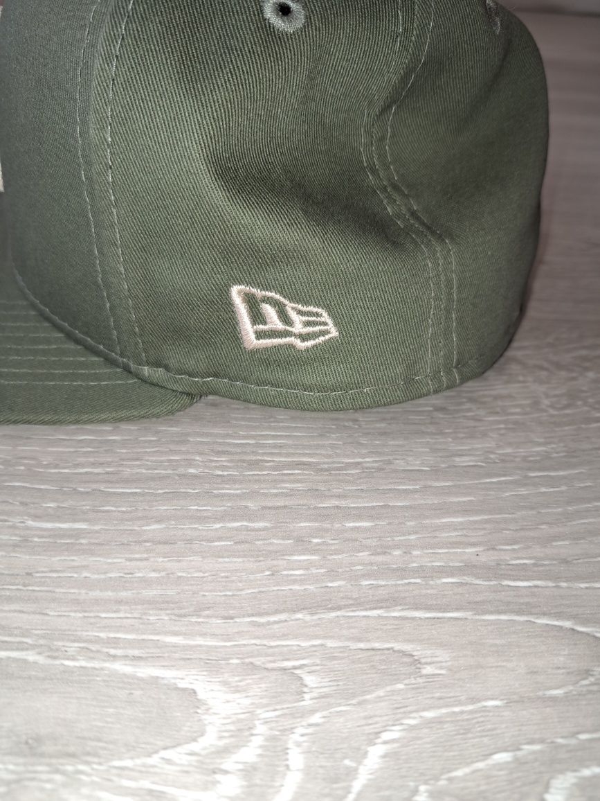 New Era czapka z daszkiem bejsbolówka khaki zielona okazja !!!