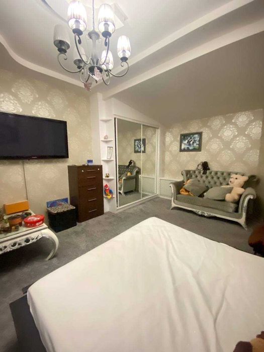 Двухуровневая квартира на Екатерининской.