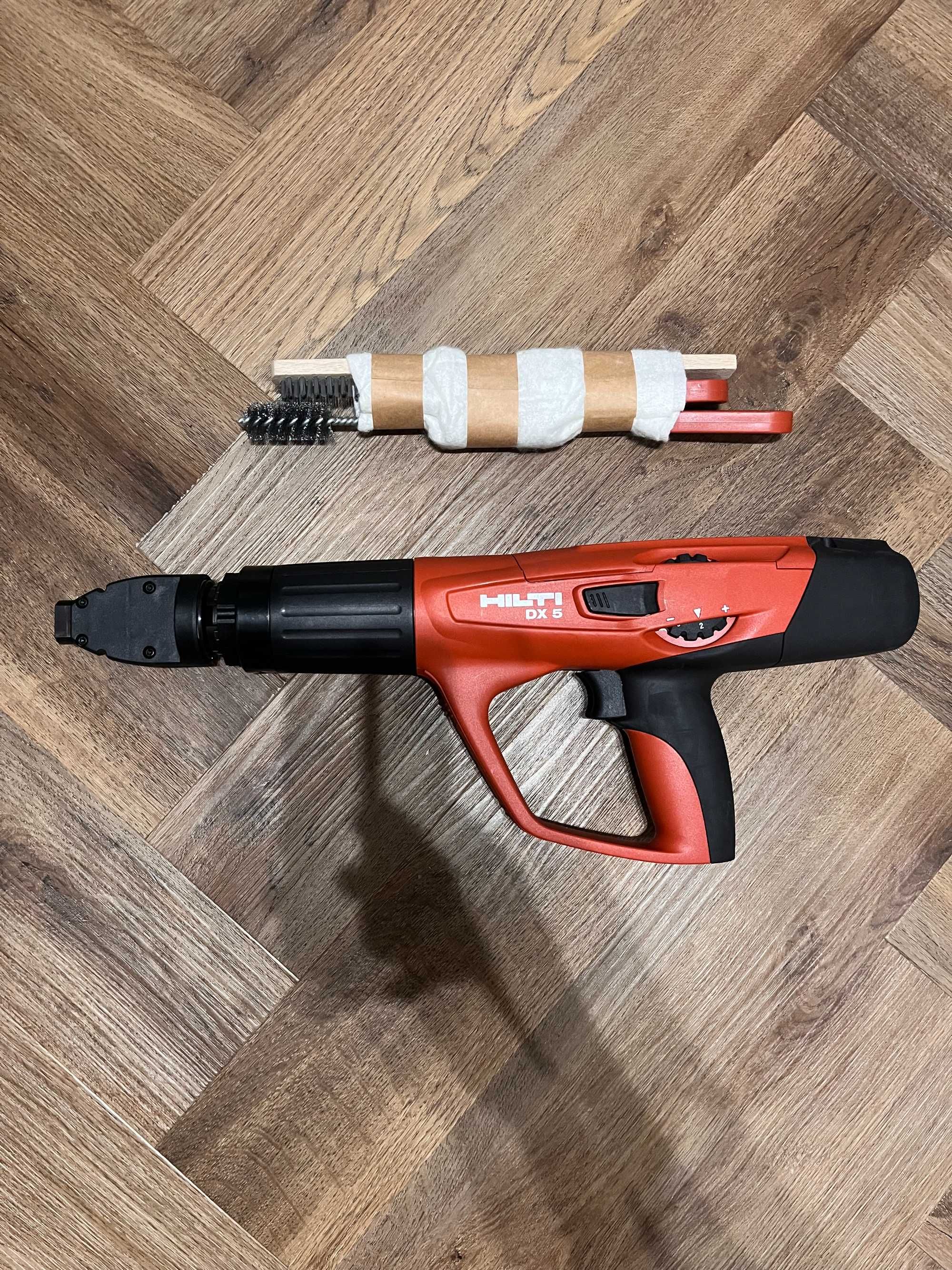 Hilti  DX 5 osadzak prochowy