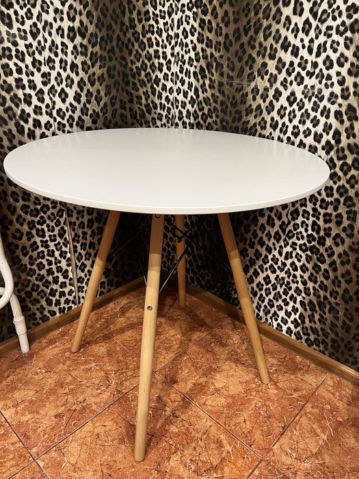 Стіл кухонний круглий 80 см