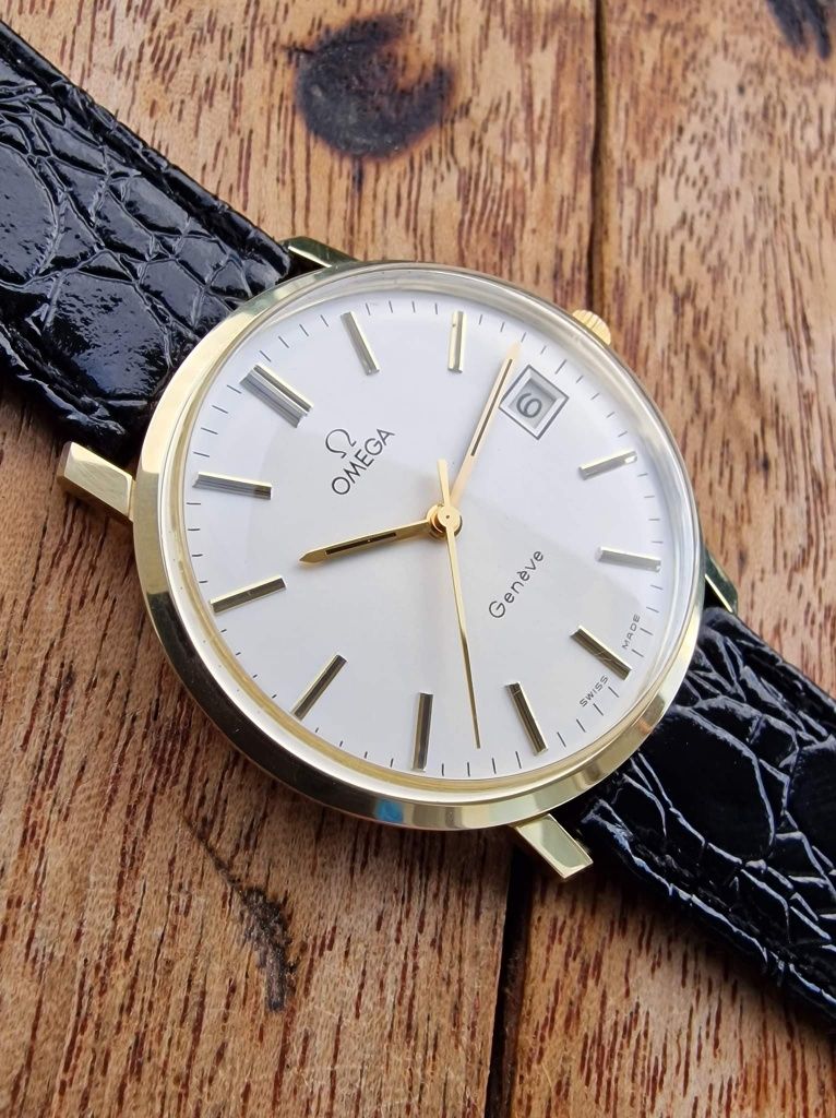 Zegarek Omega zloty