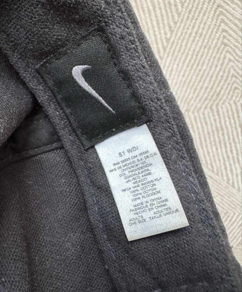 Кепка Nike Vintage бейсболка оригінал 55-61см