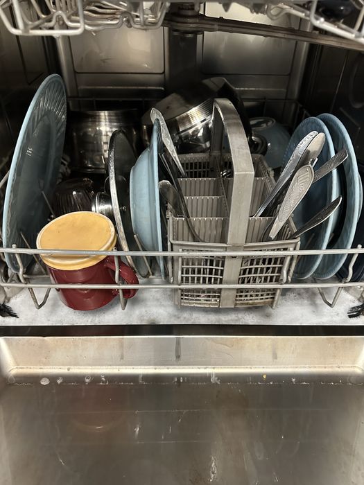 Посудомийна  машина сіменс siemens посудомийка