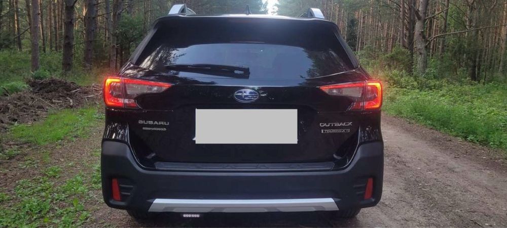 Продаю Subaru Outback 2.5 (2020)