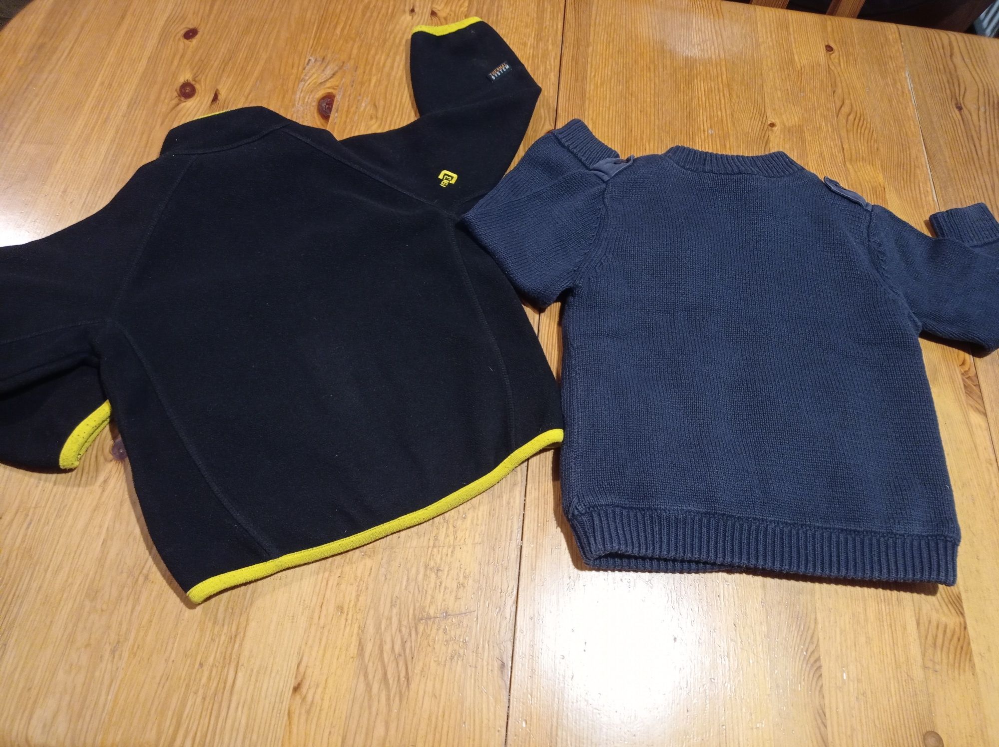 r.104: Bluza termiczna i sweter z ociepleniem