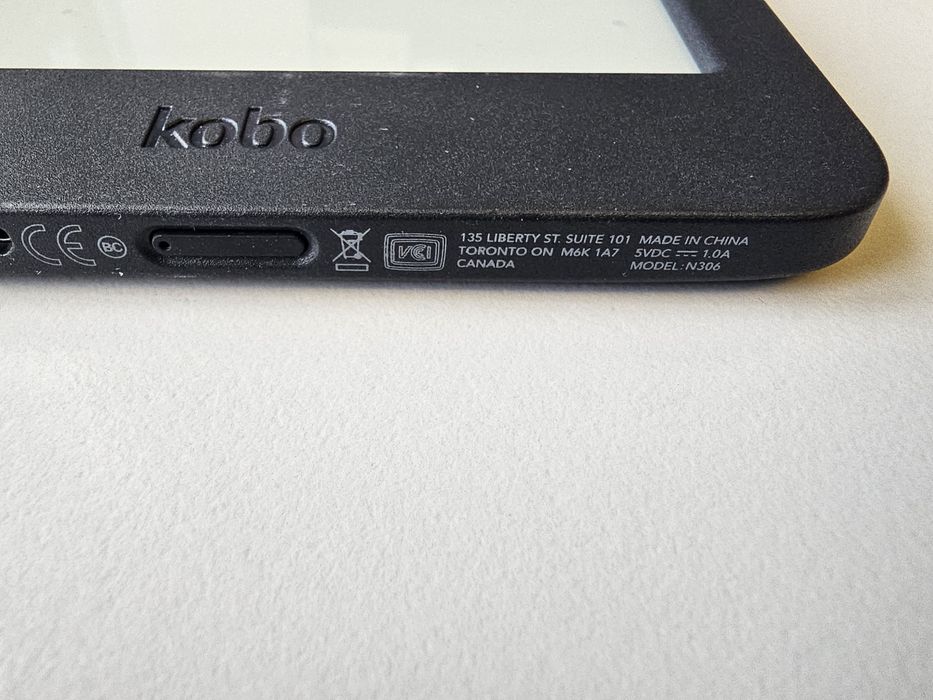 Електронна книга Kobo Nia 6" рідер Wi-Fi підсвітка ComfortLight