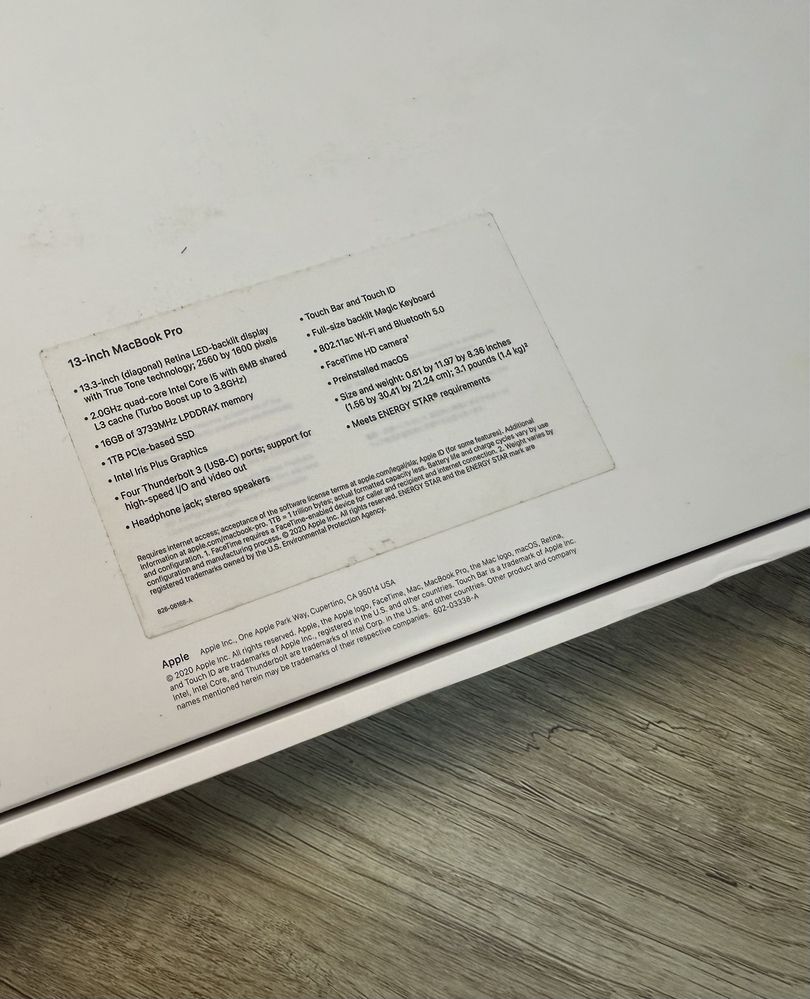 Apple Macbook pro 13 2020 intel i5 16gb ram 1tb ssd