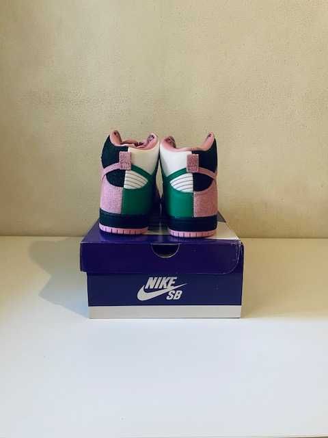 Nike SB Dunk High Invert Celtics