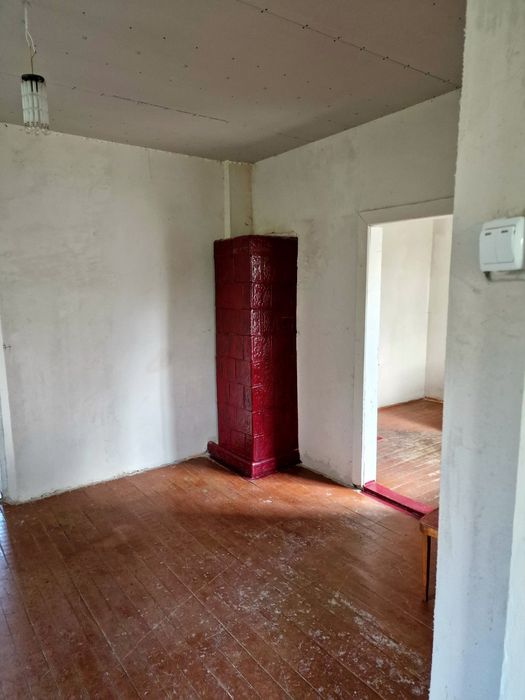 Продам  1/2 дома в западной части Украины