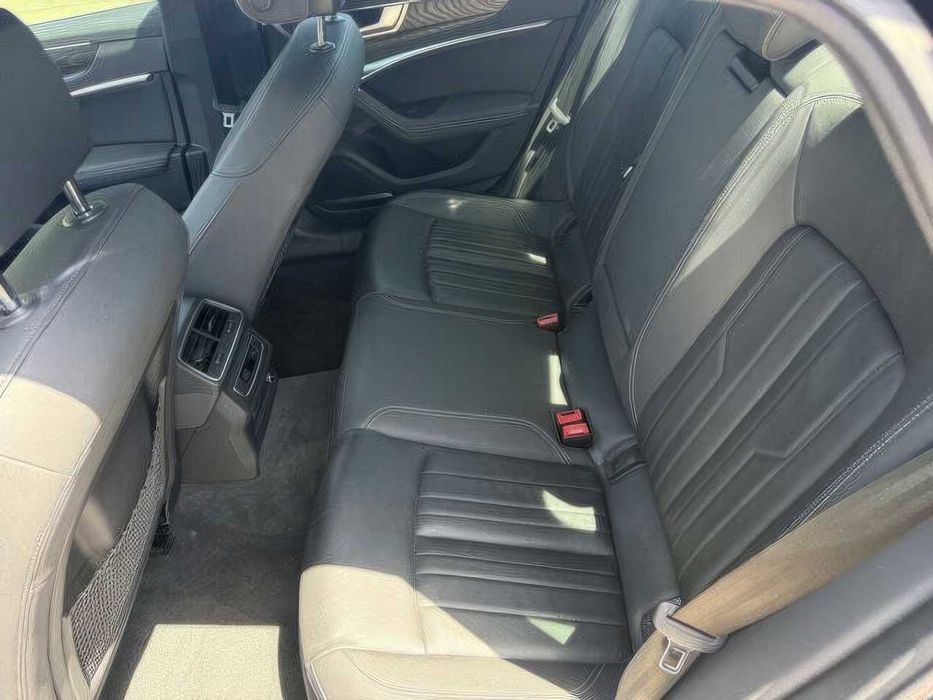 Audi A6 quattro Premium Plus 45 TFSI      2020