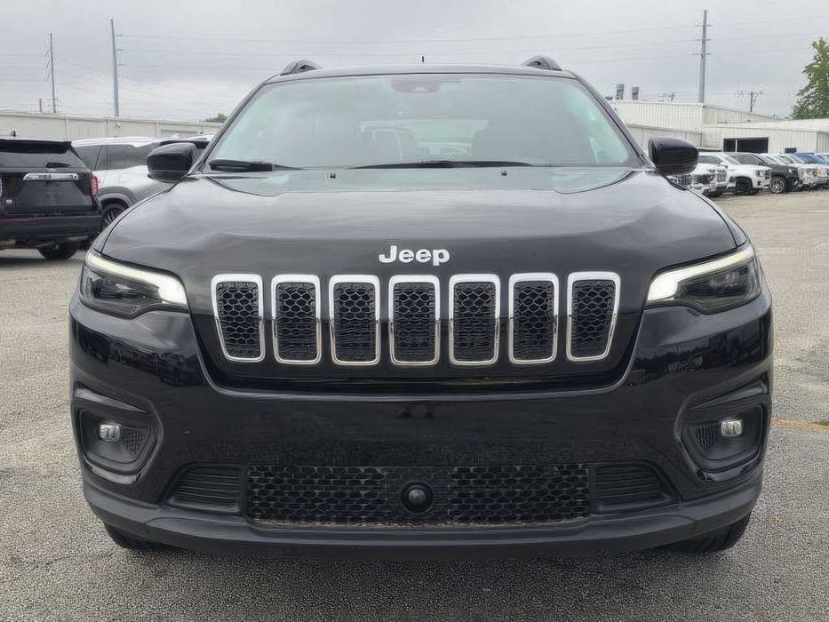 Jeep Cherokee Latitude Lux      2022