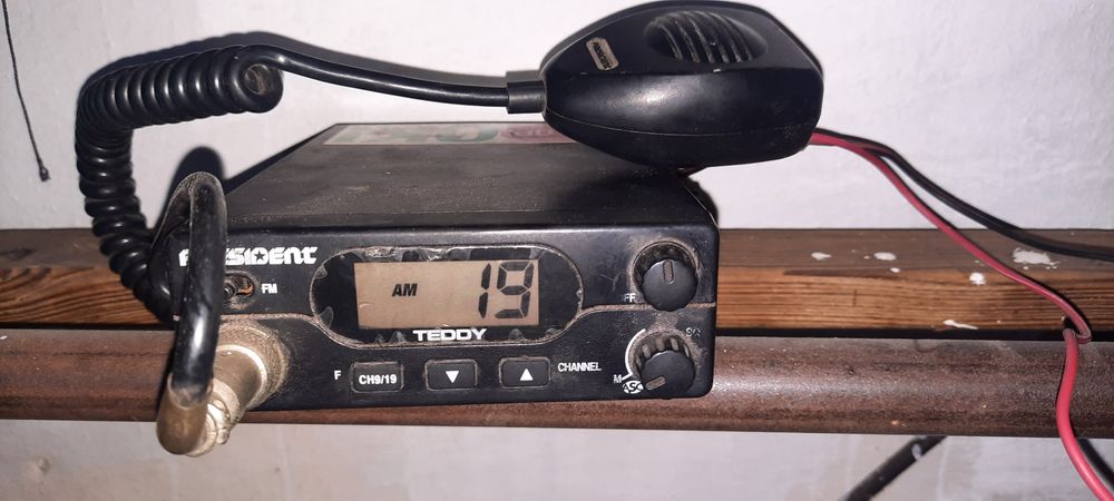 Cb radio President teddy