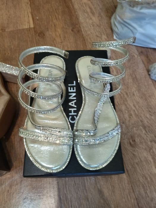 Басаножки серебристые 38 размер