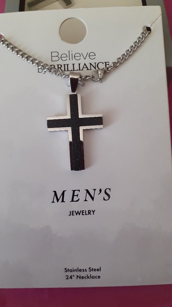 Прекрасный подарок для мужчин .красивый крестик с цепочкой