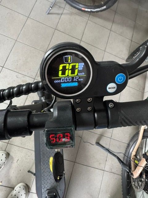 Hulajnoga elektryczna