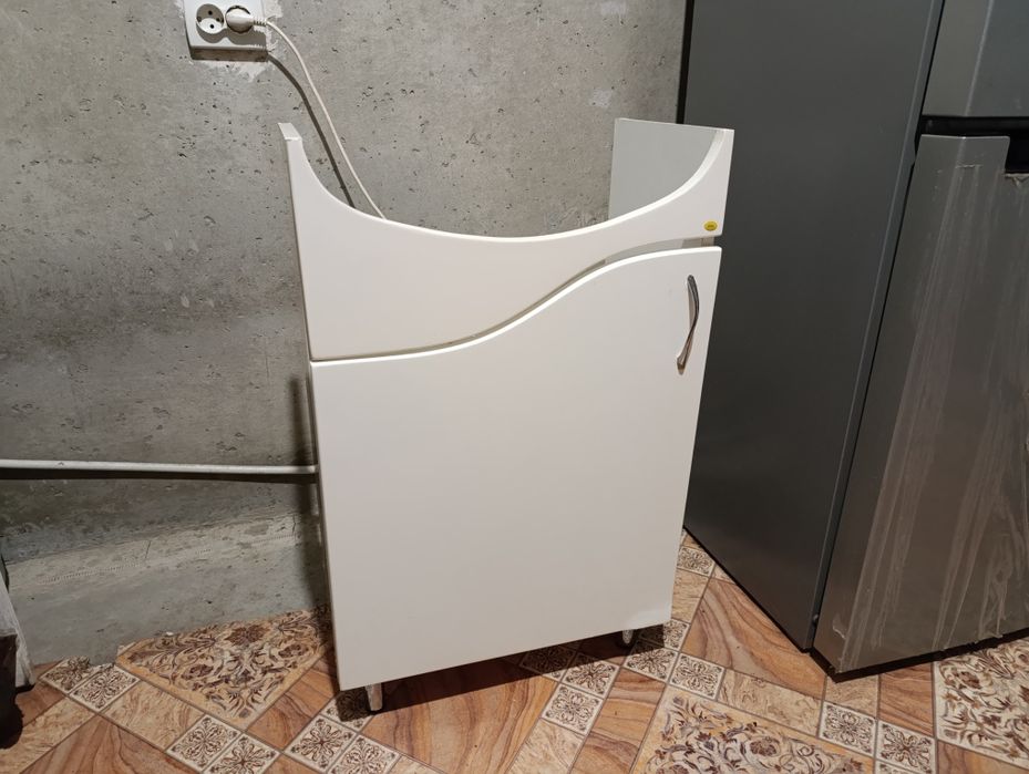 Тумба в ванну під умивальник 50 см (без раковини)