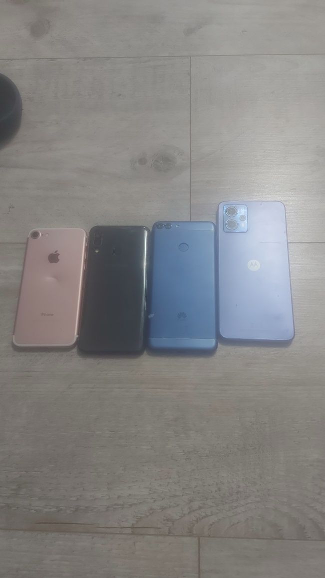 Zestaw 4 Telefonów Sprawnych (OPIS)