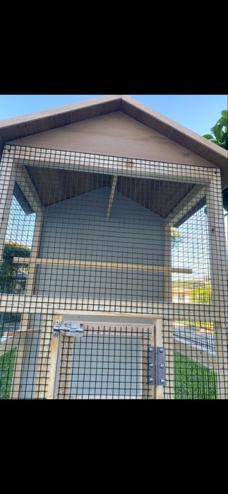 Gaiolas para pássaros em madeira muito resistentes