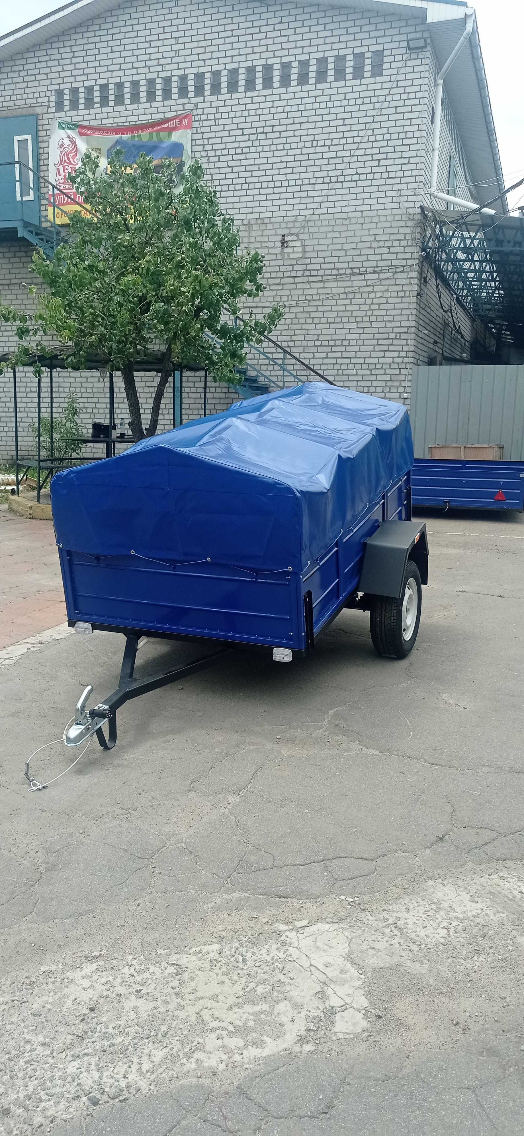 Автомобильный прицеп,новый,документы,производитель.