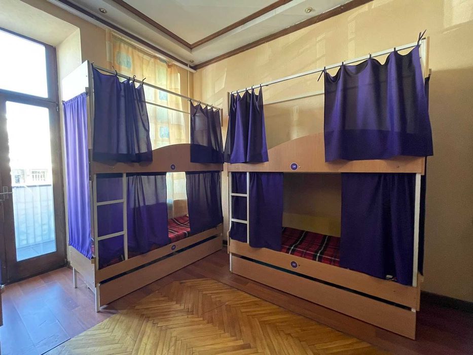 Хостел в центре Киева Метро Палац Спорта 400 грн. неделя проживания--555.biz.ua