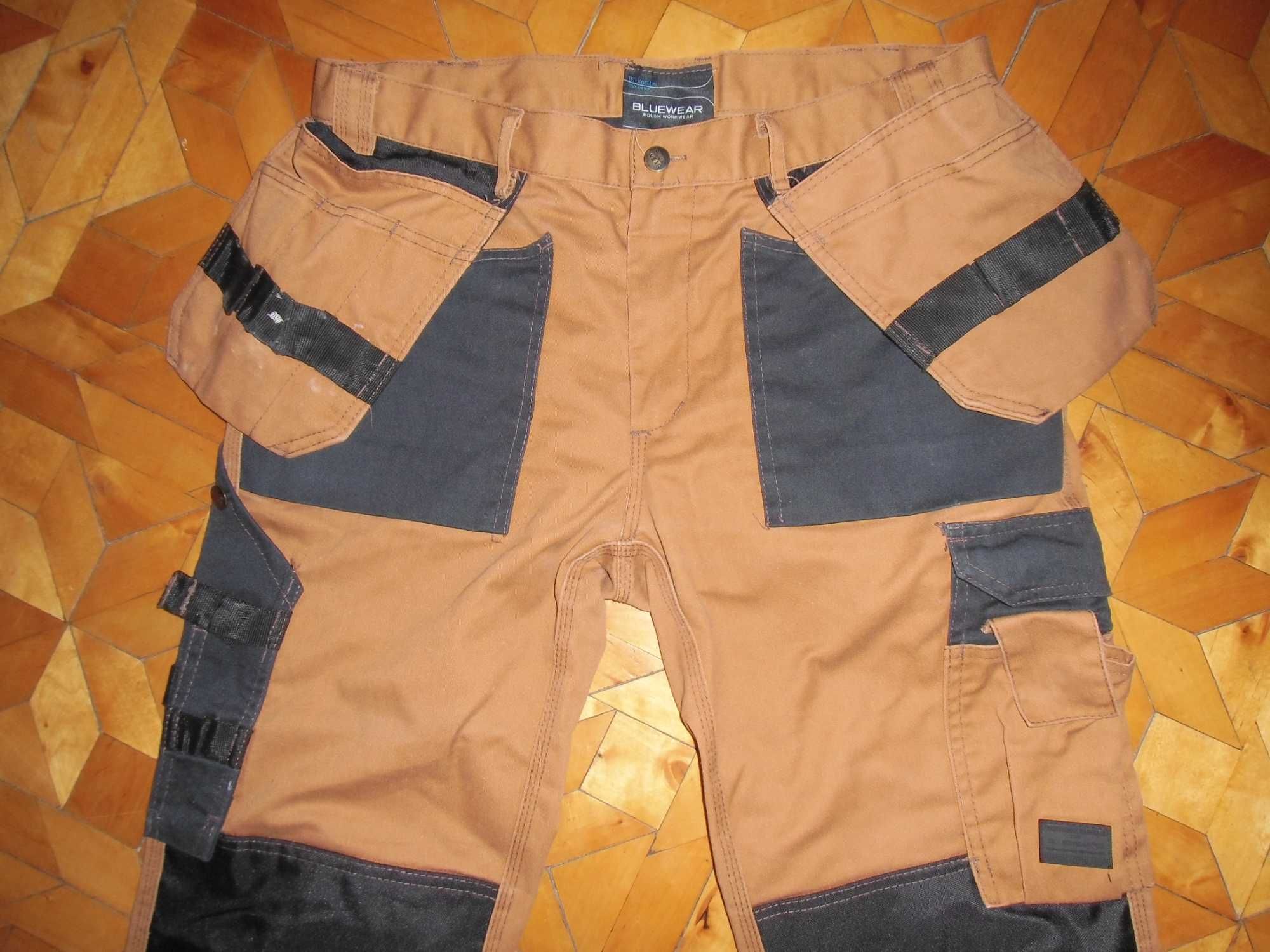 Szweckie spodnie robocze monterskie roz 52