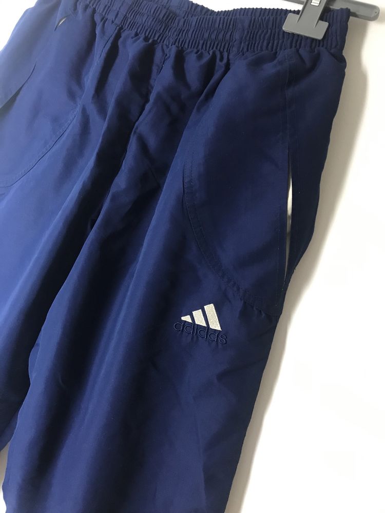 Granatowe długie spodnie zimowe, sportowe Adidas, vintage