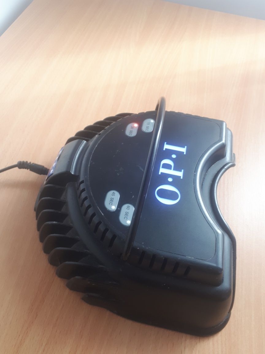 Lampa LED OPI do paznokci