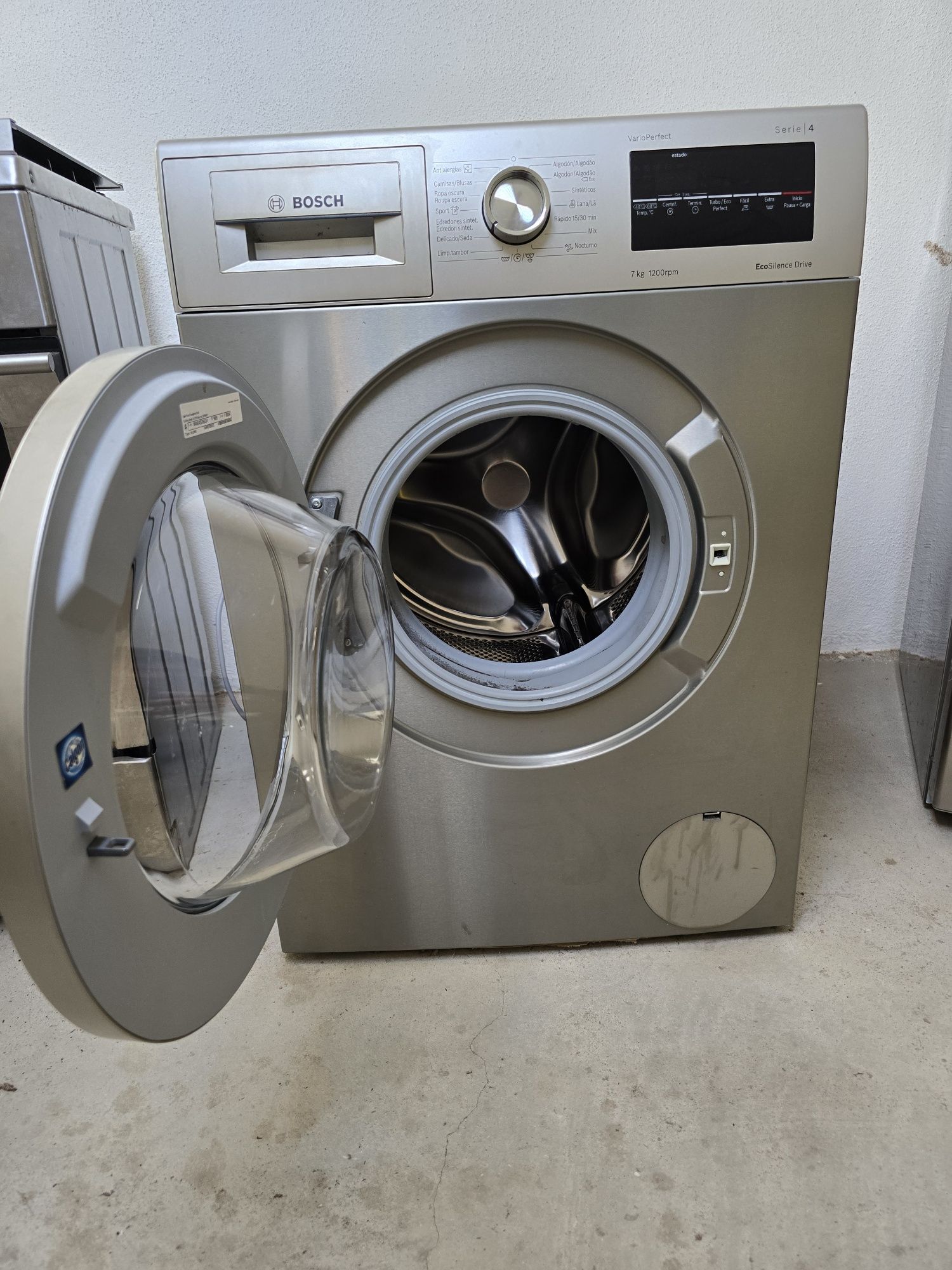 Maquina de Lavar Roupa Bosch Serie 4 - Silver Inox