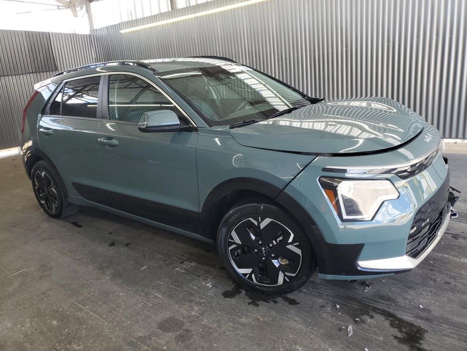 Kia Niro ev кіа ніро електрична