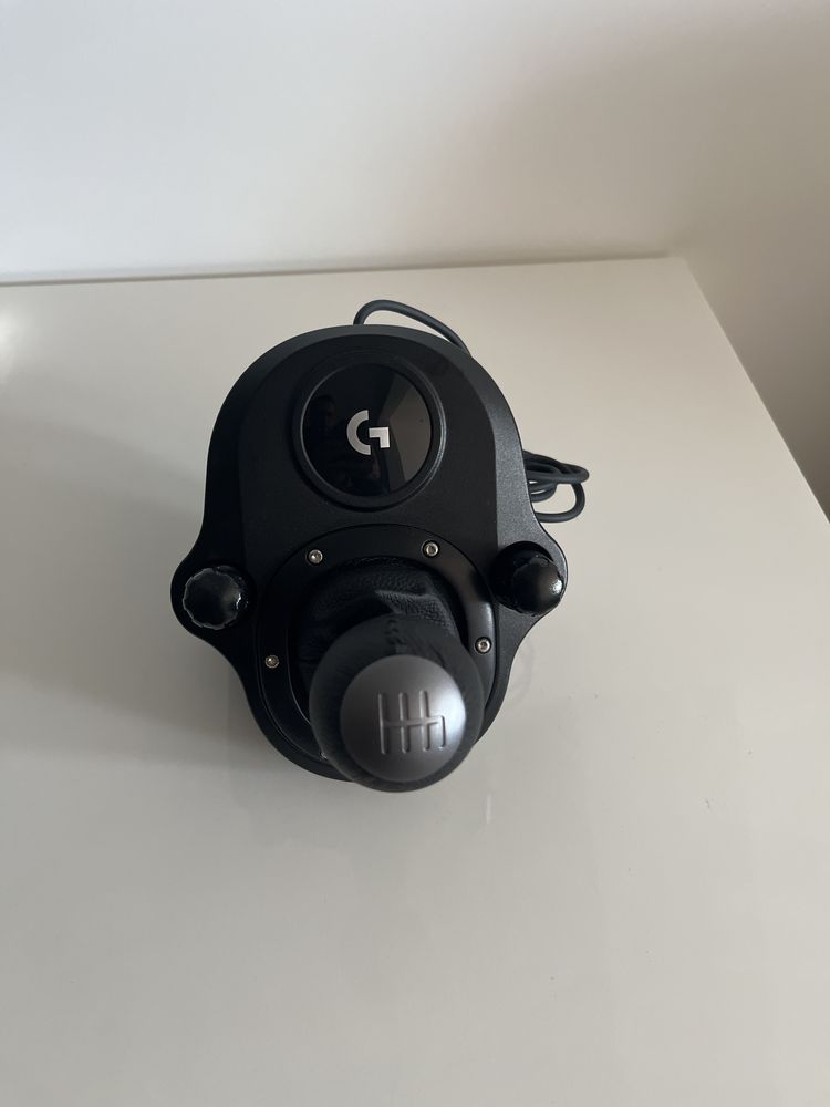 Shifter driving force com caixa (Logitech)