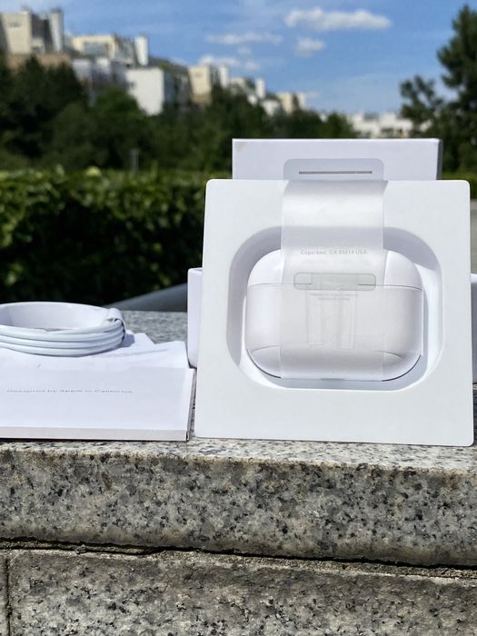 Nowe! Airpods Pro 2 z damormowym etui