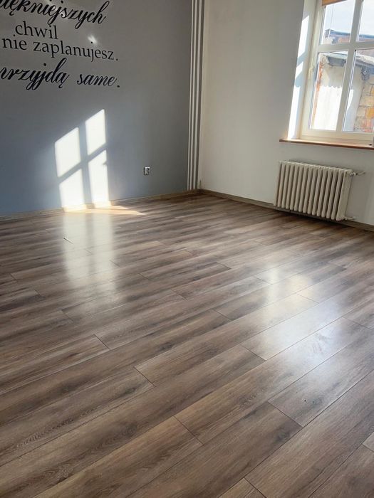 Przestronne mieszkanie na sprzedaż