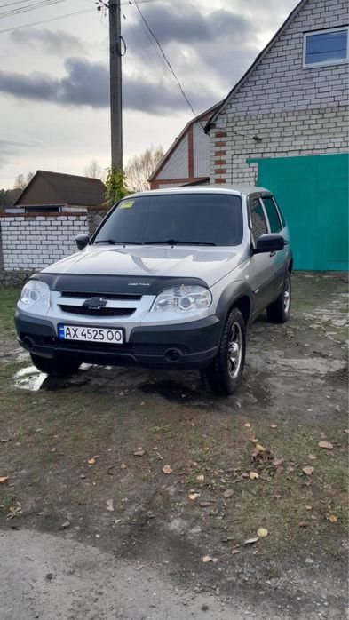 Продам шевроле ниву