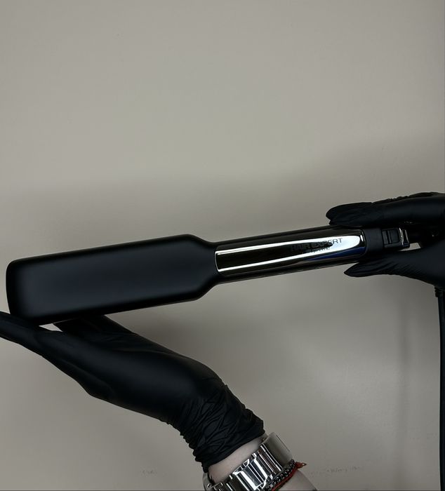 Продам професійний фен та вирівнювач