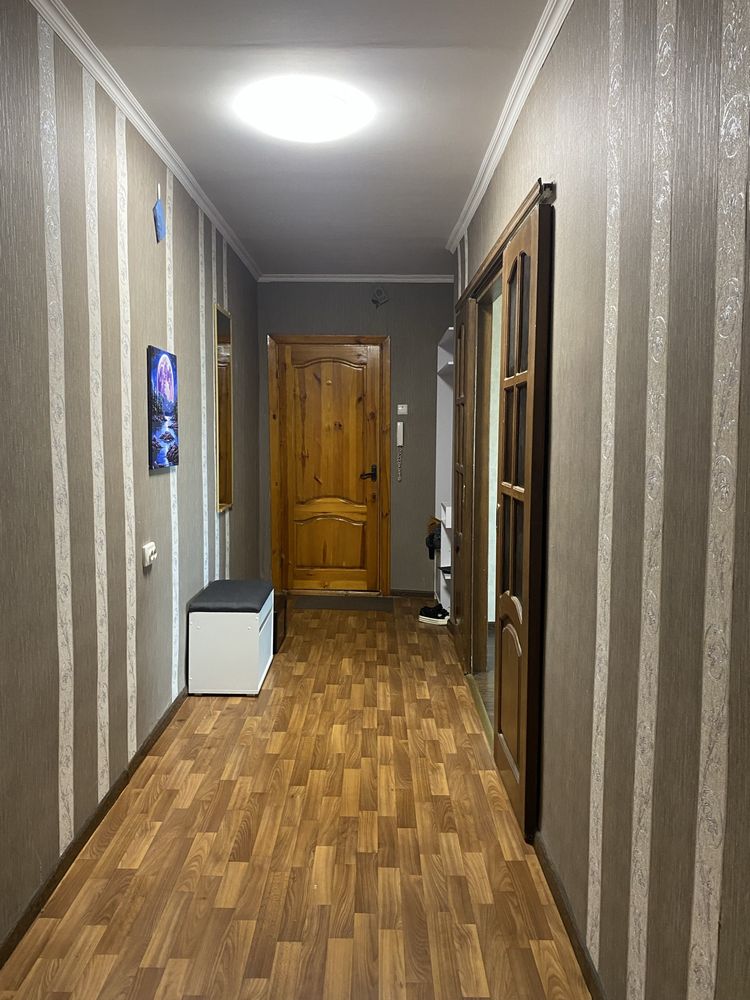 Оренда 3 кімнатноі квартири центр з автономним опаленням