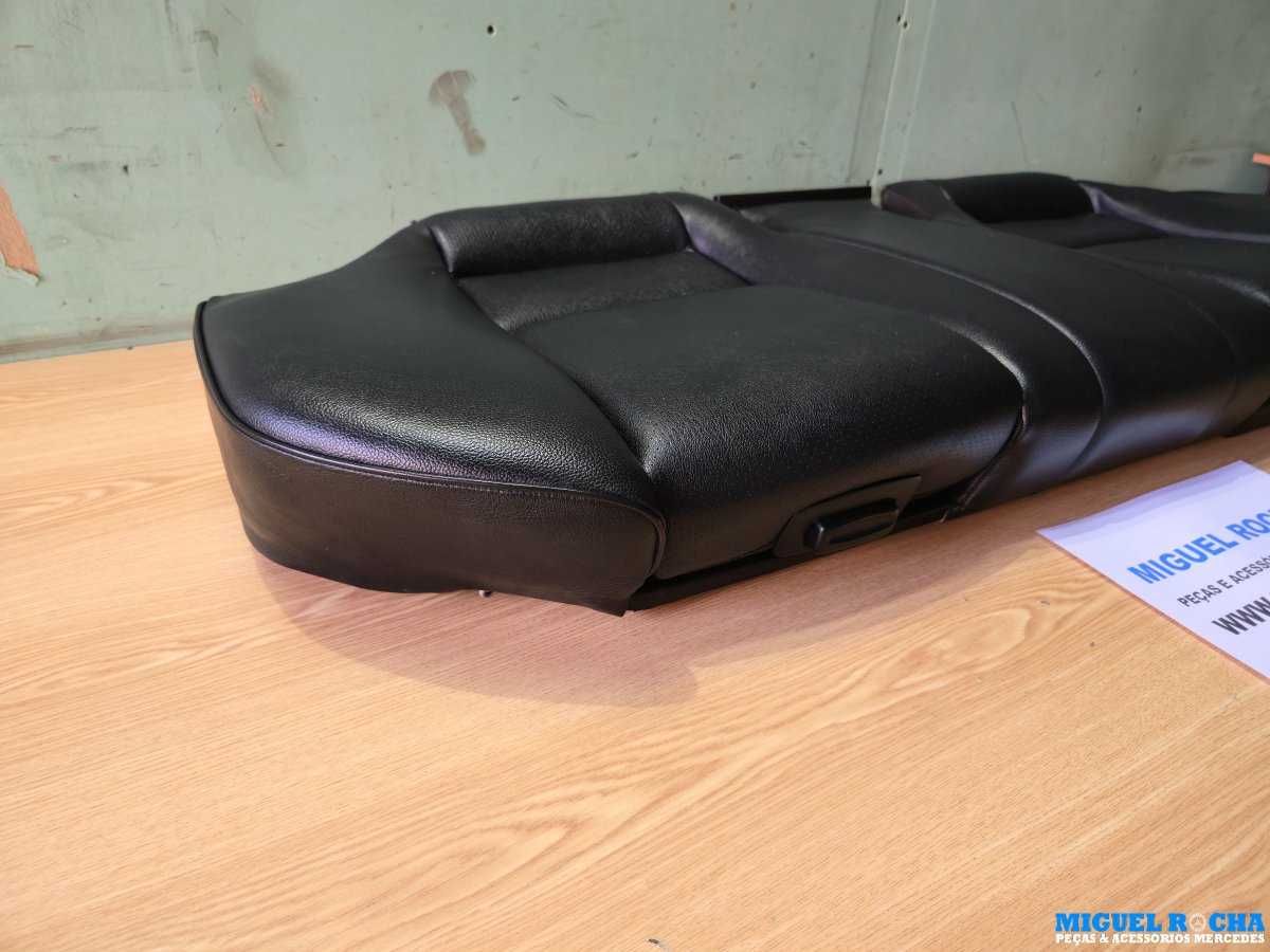 Base banco traseiro com elevatorio crianças Mercedes Classe C W202