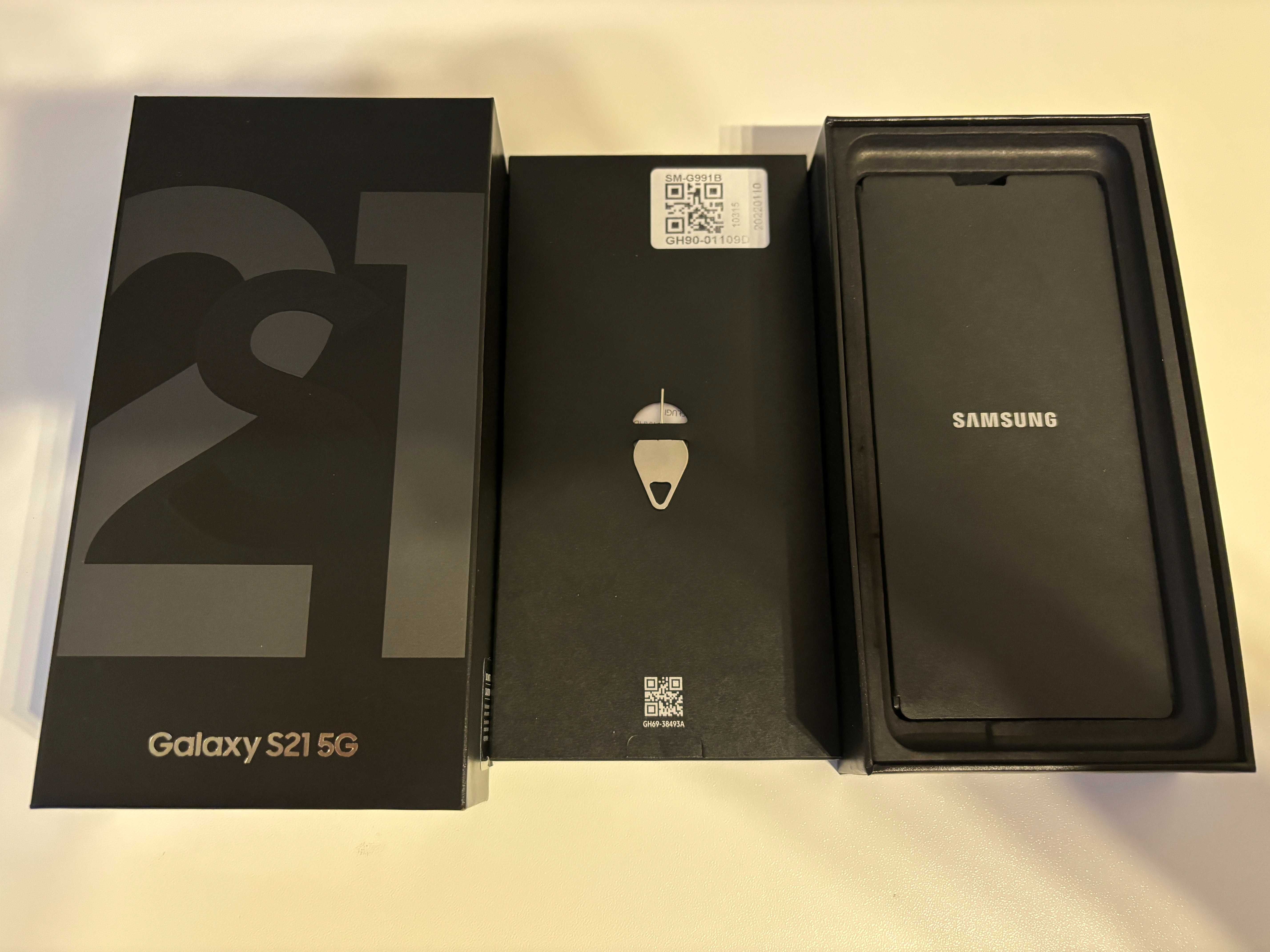 Samsung Galaxy S21 5G 128 GB, 8GB SM-G991B/DS Używany, super stan